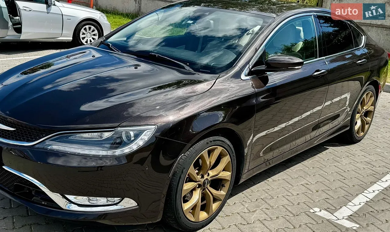 Chrysler 200 2014 photo 3
