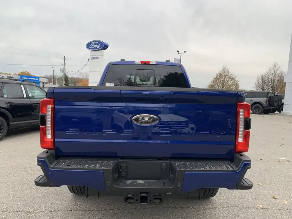 Ford F 250 2026 photo 2