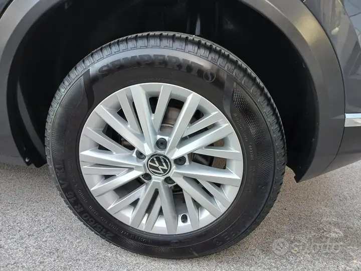 Volkswagen T-Roc 2021 photo 5
