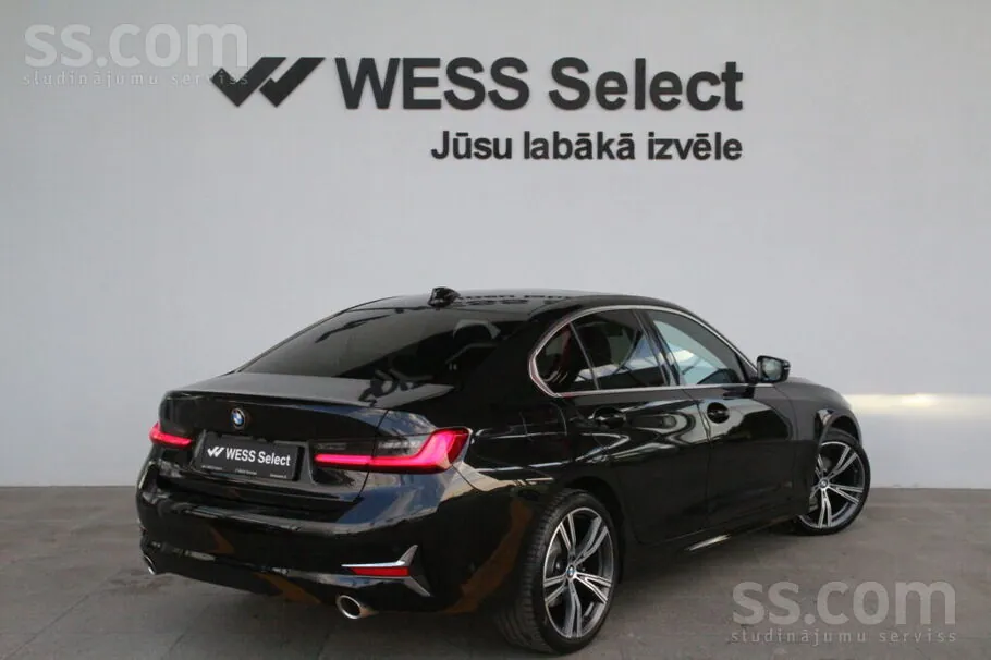BMW 320I 2021 photo 3