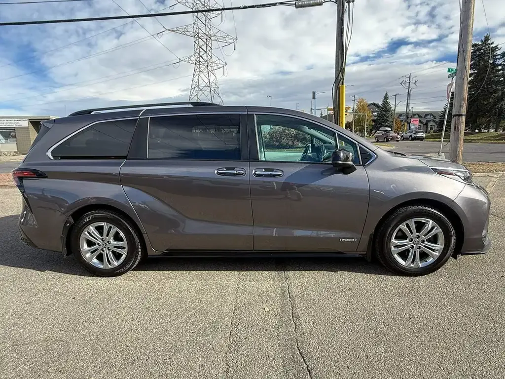 Toyota Sienna 2021 photo 4