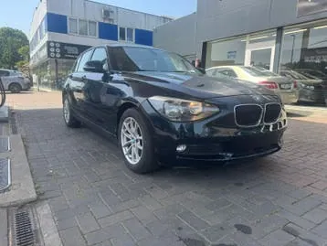 BMW 116I 2011 photo 2