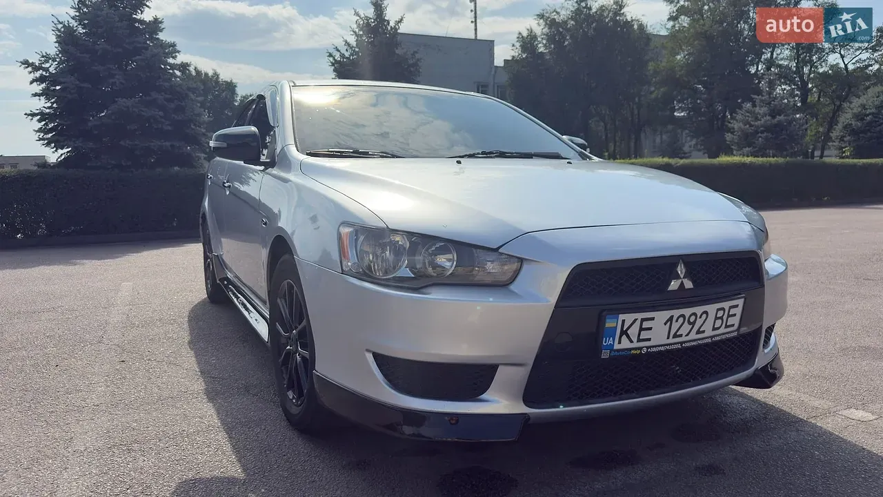 Mitsubishi Lancer 2014 photo 2