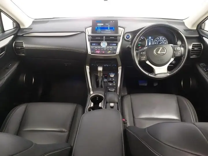 Lexus Nx 2017 photo 3