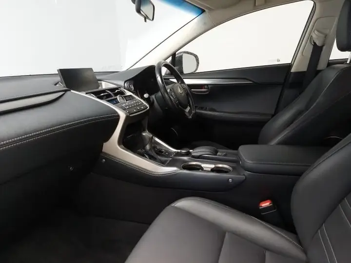 Lexus Nx 2017 photo 5