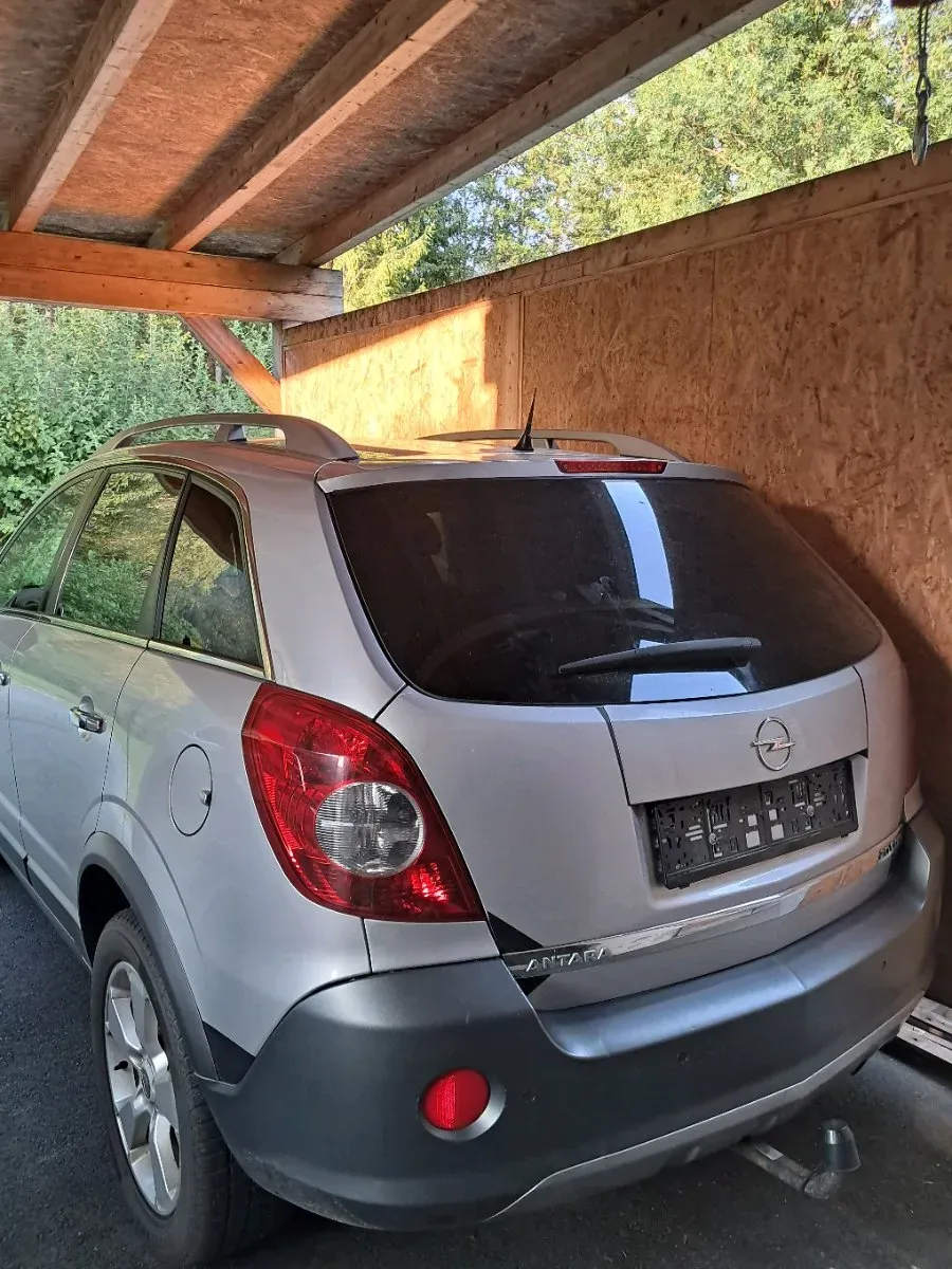 Opel Antara 2008 photo 2