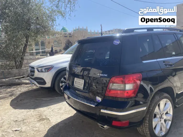 Mercedes-Benz Clk-Class 2011 photo 2
