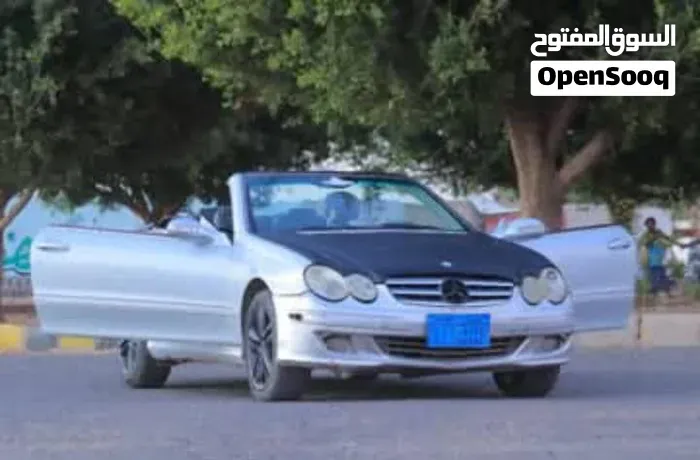 Mercedes-Benz Clk-Class 2011 photo 5