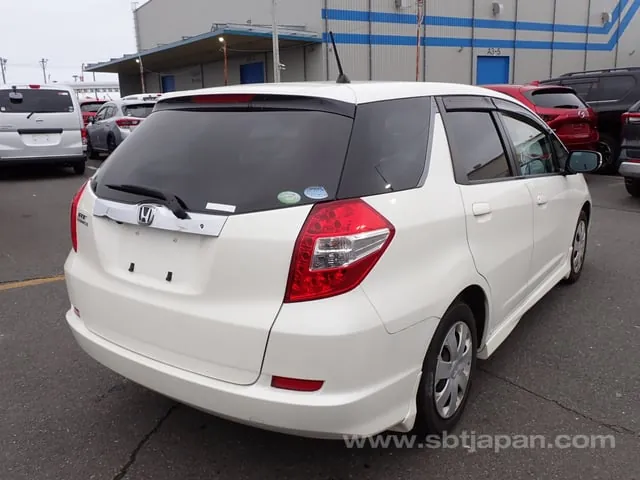 Honda Fit Shuttle 15X 2011 photo 4