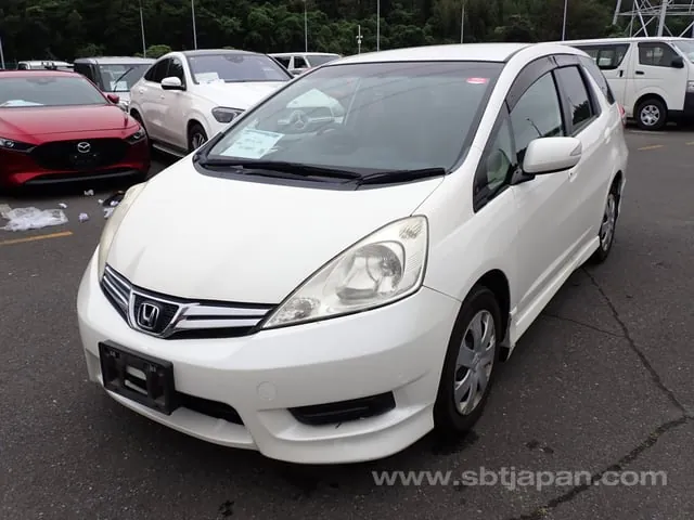 Honda Fit Shuttle 15X 2011 photo 2