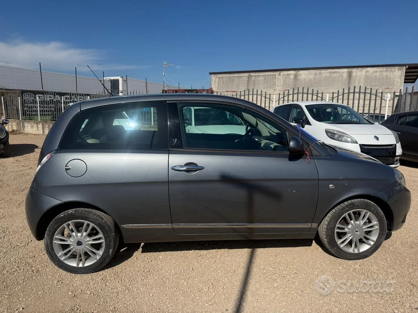 Lancia Ypsilon 2011 photo 4
