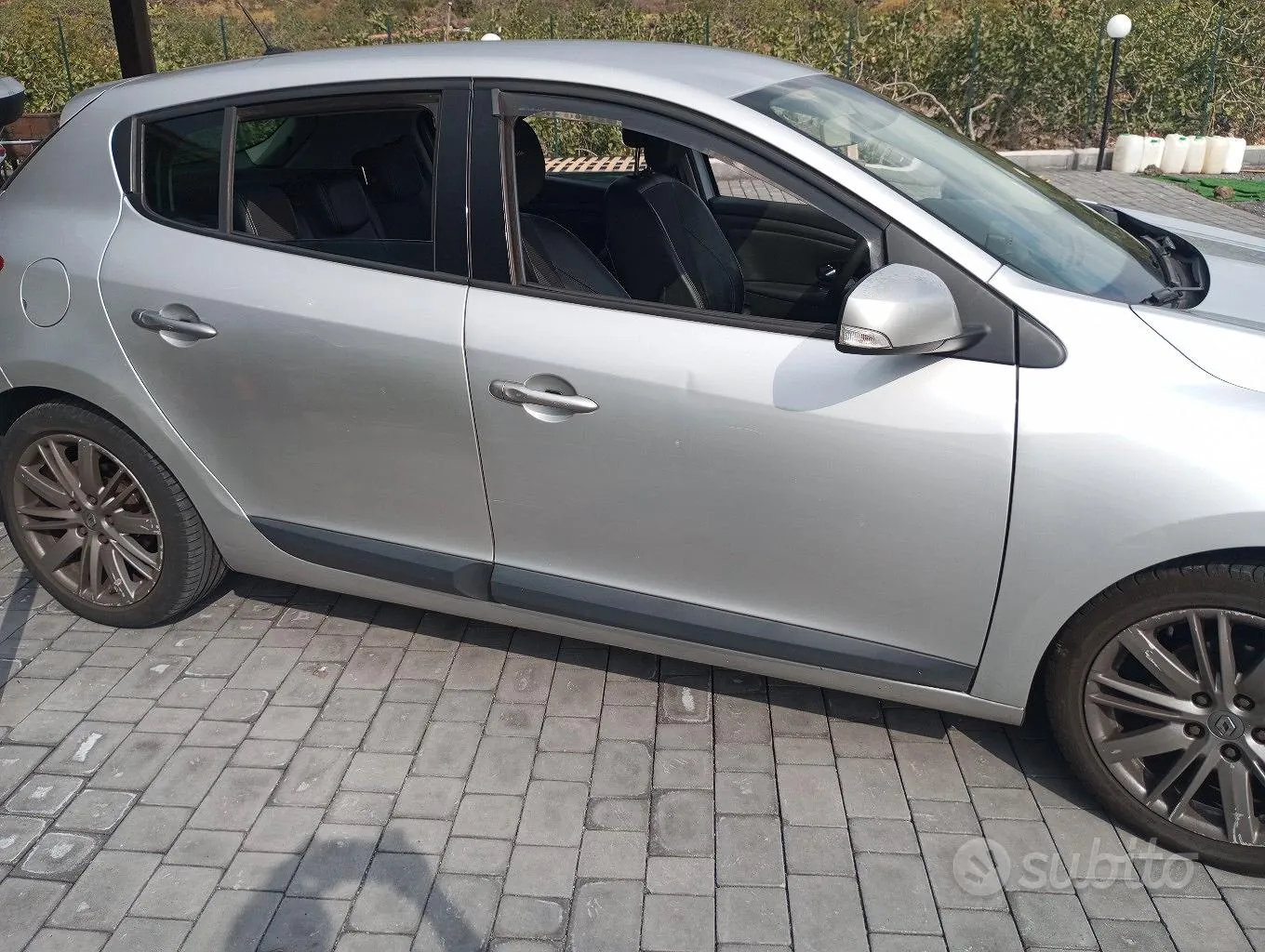 Renault Megane 2012 photo 3