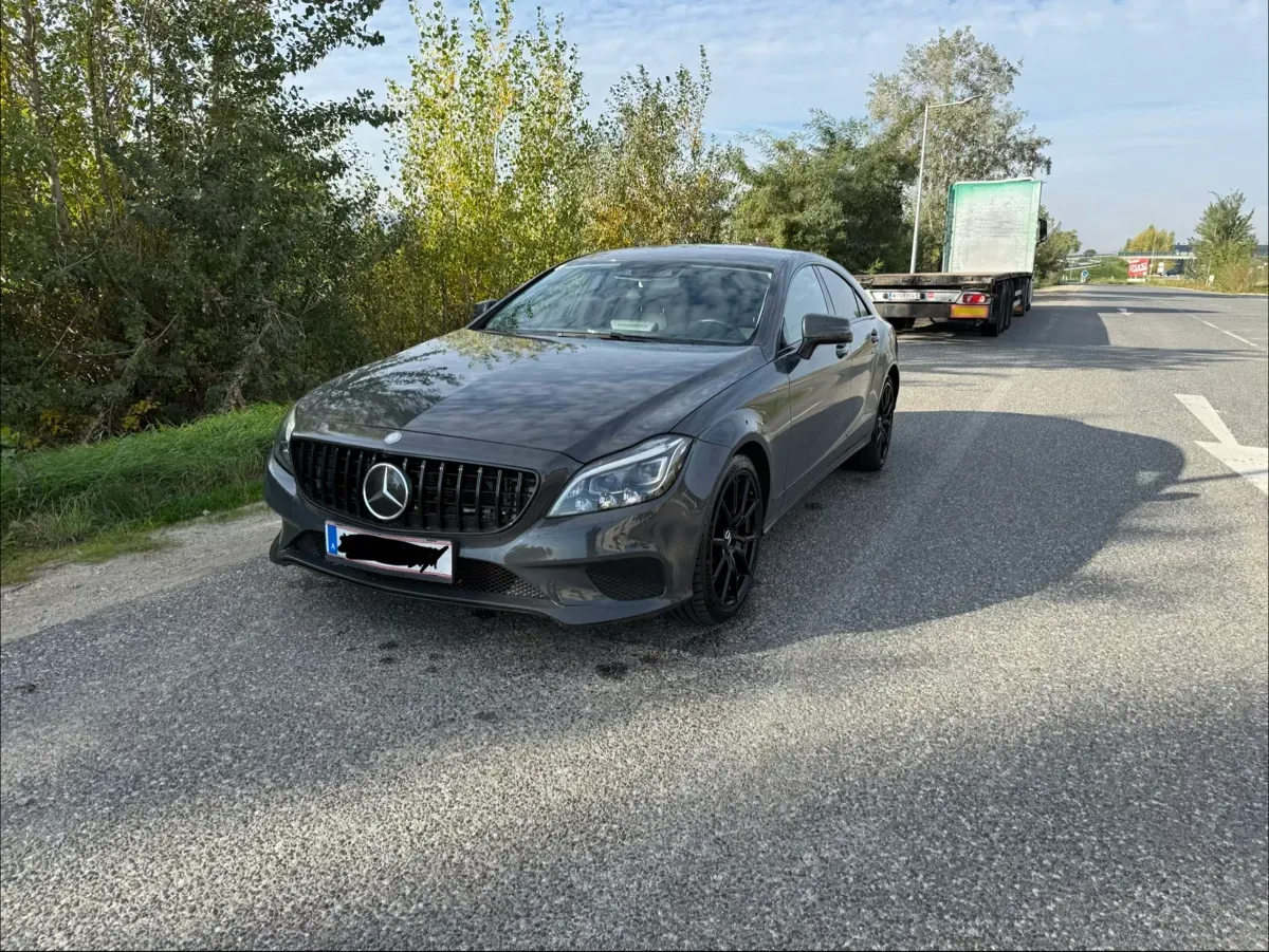 Mercedes-Benz Cls-Class