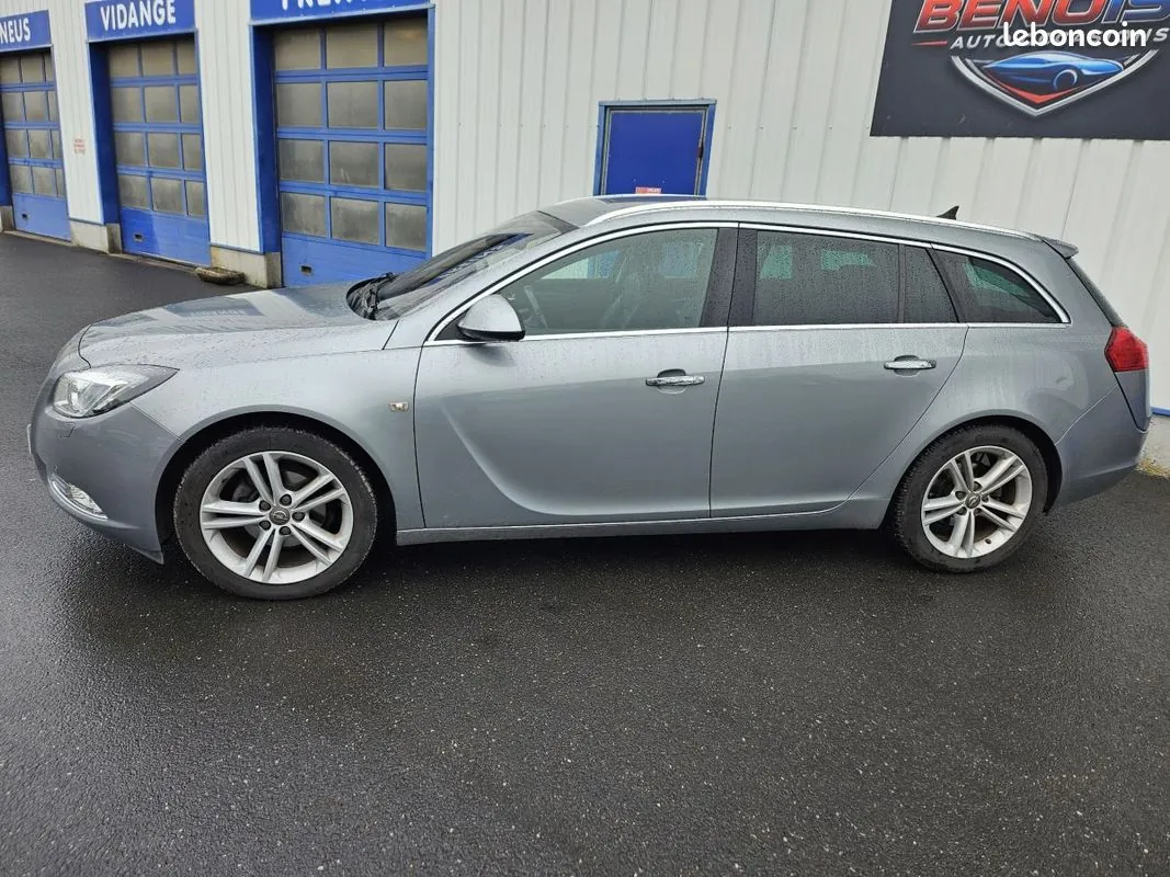 Opel Insignia 2013 photo 3