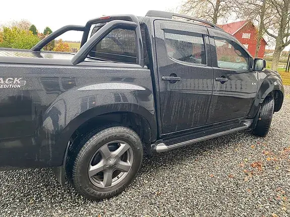 Isuzu D-Max 2015 photo 3