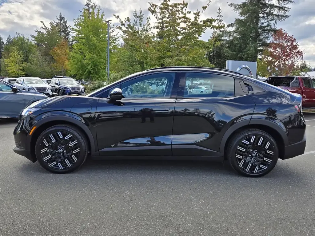 Nissan Leaf 2026 photo 3
