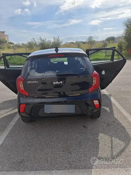 Kia Picanto 2024 photo 3