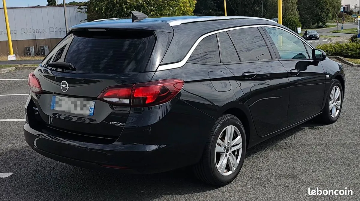 Opel Astra 2016 photo 3
