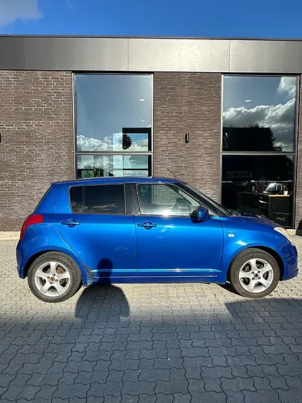 Suzuki Swift 2006 photo 4
