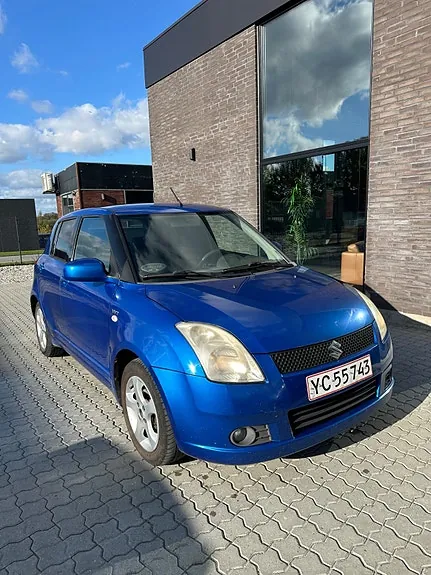 Suzuki Swift 2006 photo 3