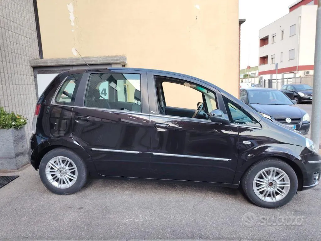 Lancia Musa 2012 photo 5