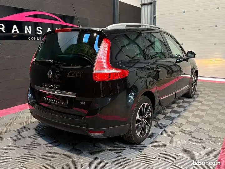 Renault Grand Scenic 2016 photo 3