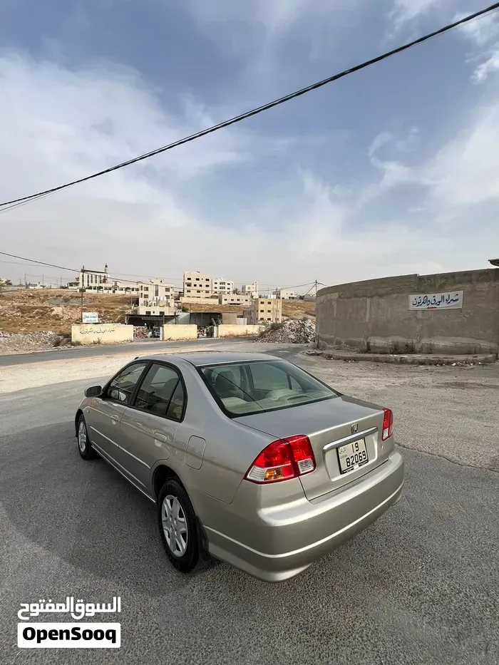 Honda Civic 2005 photo 3