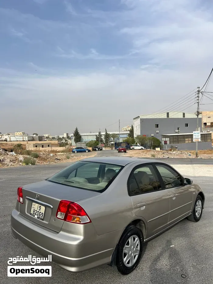 Honda Civic 2005 photo 4