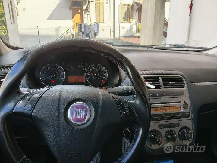 Fiat Punto 2008 photo 5