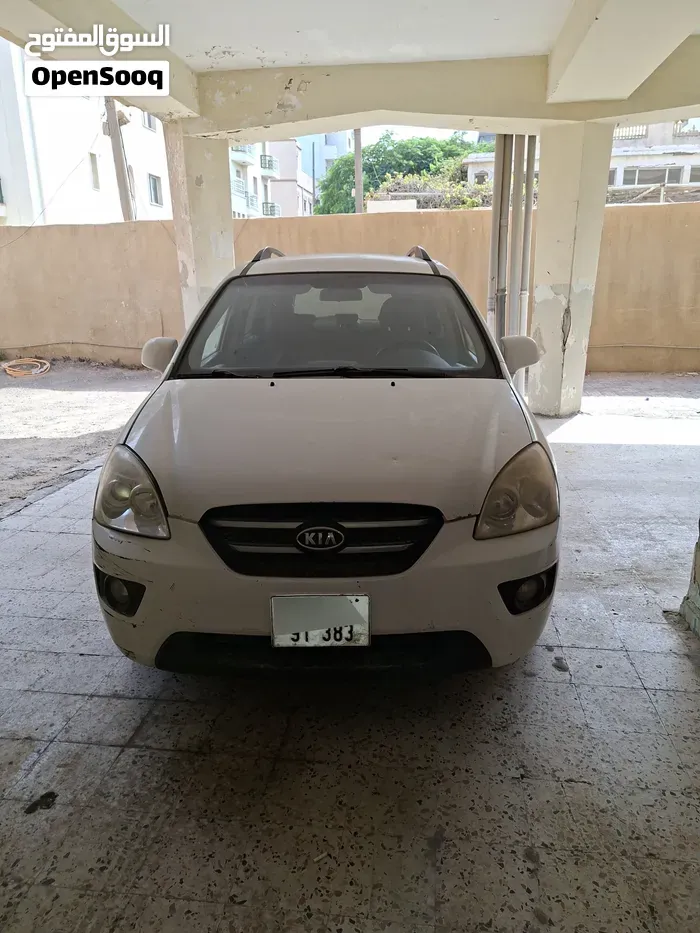 Kia Carens 2009 photo 3