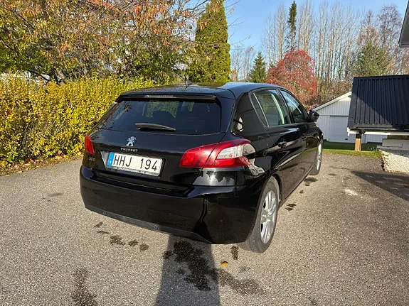 Peugeot 308 2013 photo 2