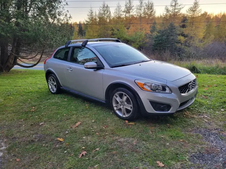 Volvo C30 2011 photo 5