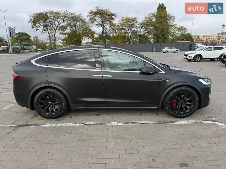 Tesla Model X 2018 photo 3
