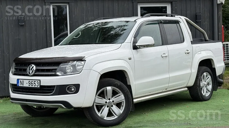 Volkswagen Amarok 2012 photo 2