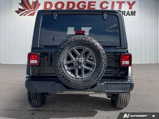 Jeep Wrangler 2024 photo 4
