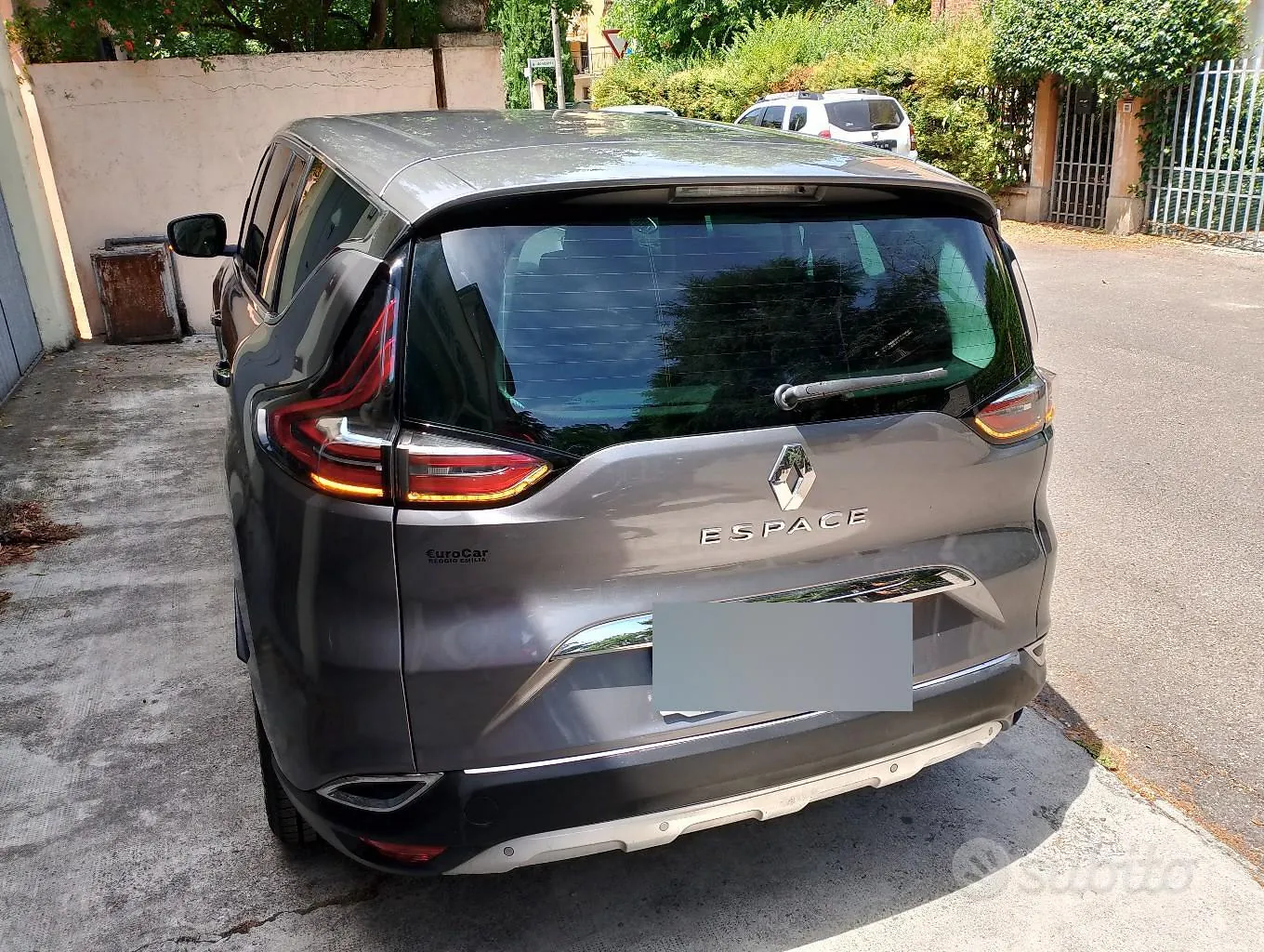 Renault Espace 2016 photo 3