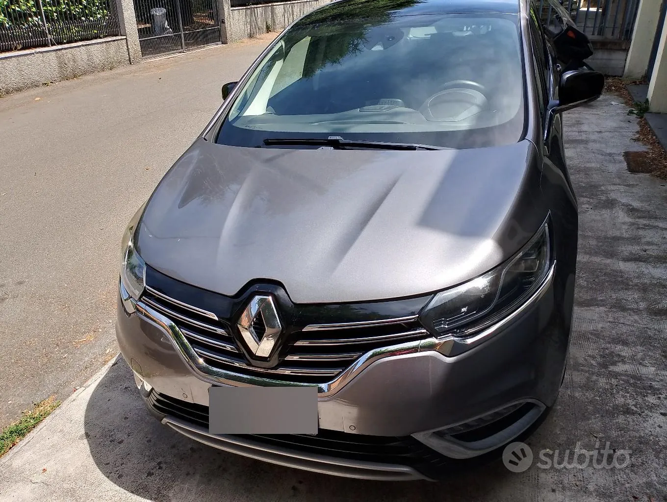 Renault Espace 2016 photo 2
