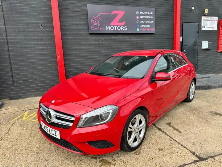 Mercedes-Benz A-Class 2015 photo 2