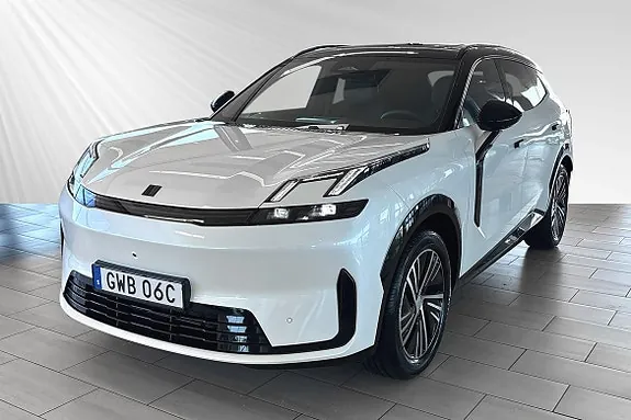 Lynk & Co 08