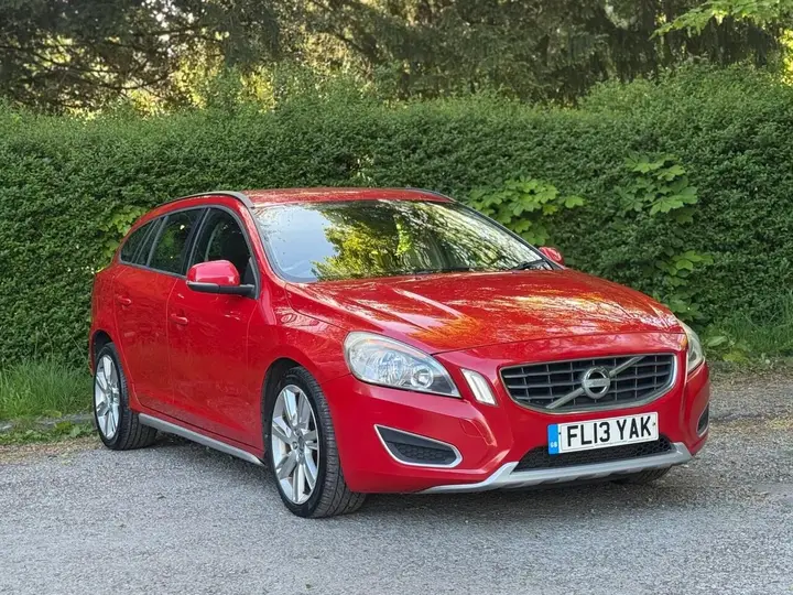 Volvo V60 2013 photo 4