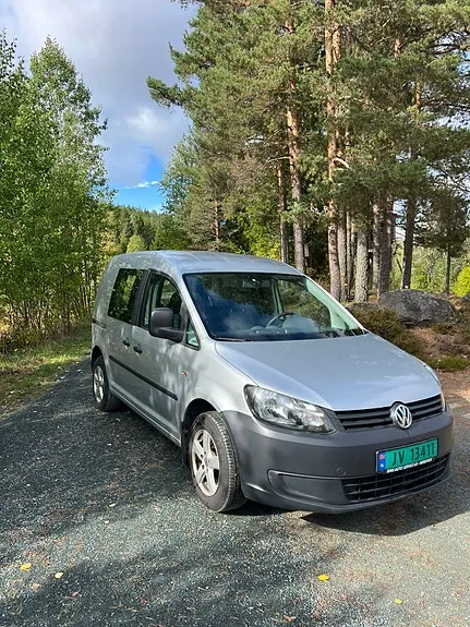 Volkswagen Caddy 2011 photo 2