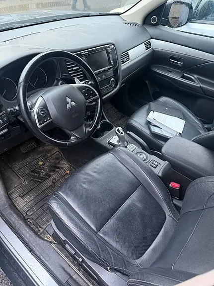 Mitsubishi Outlander 2015 photo 3