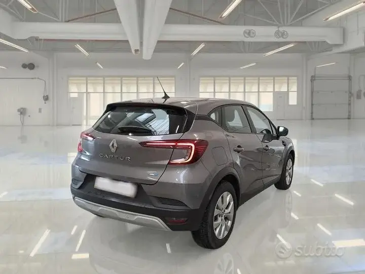 Renault Captur 2022 photo 4