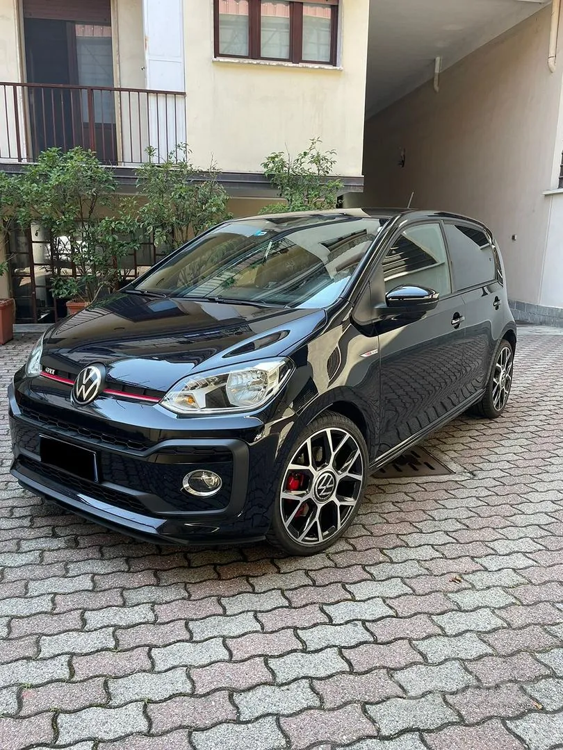 Volkswagen Up