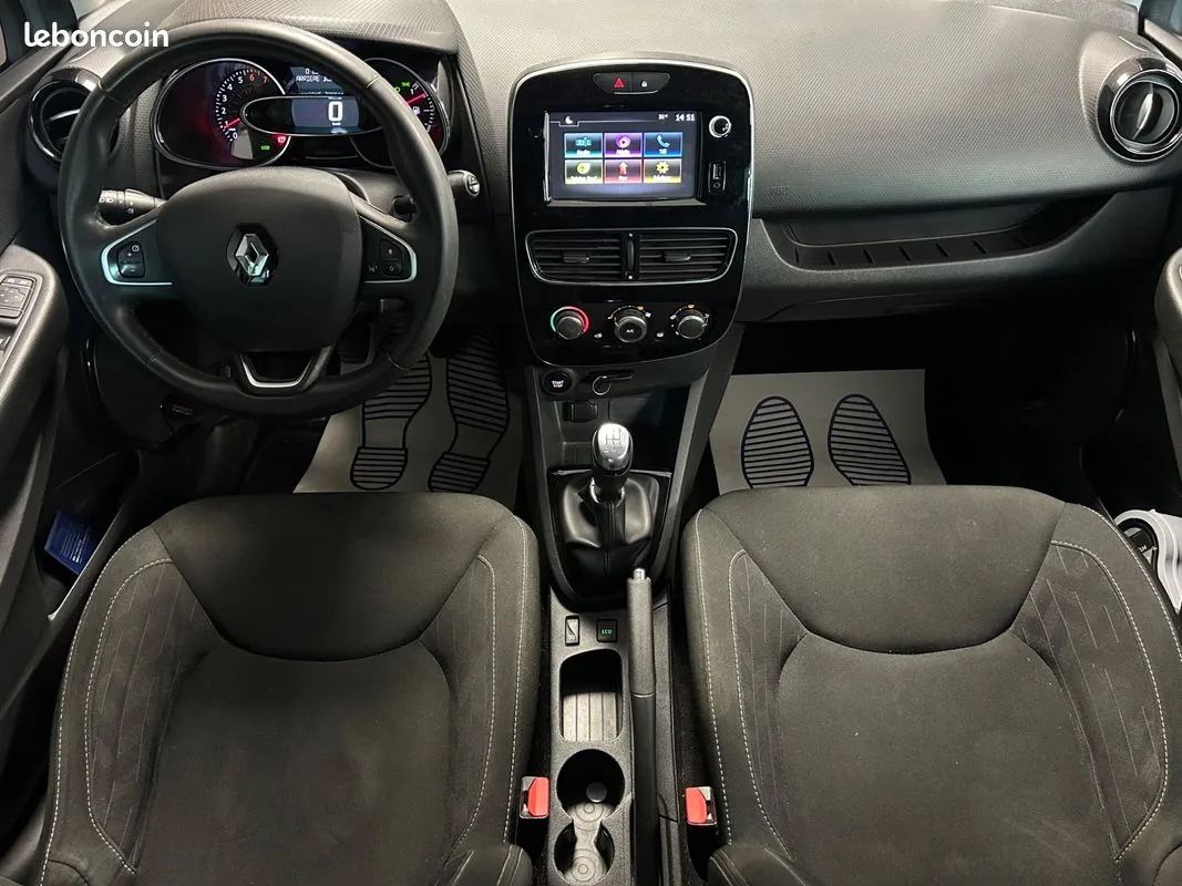 Renault Clio 2019 photo 3
