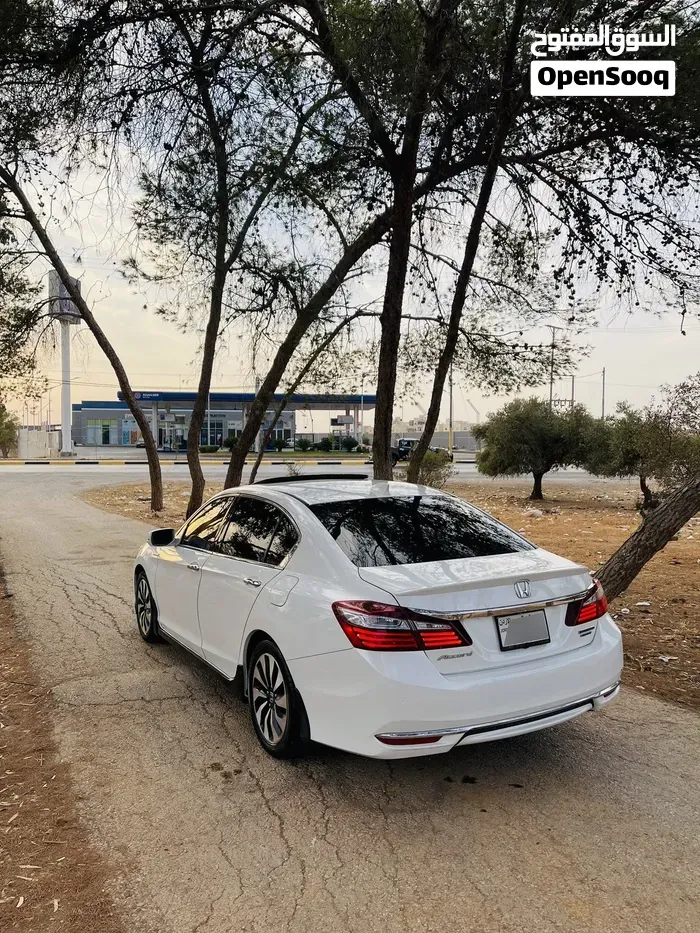 Honda Accord 2017 photo 3
