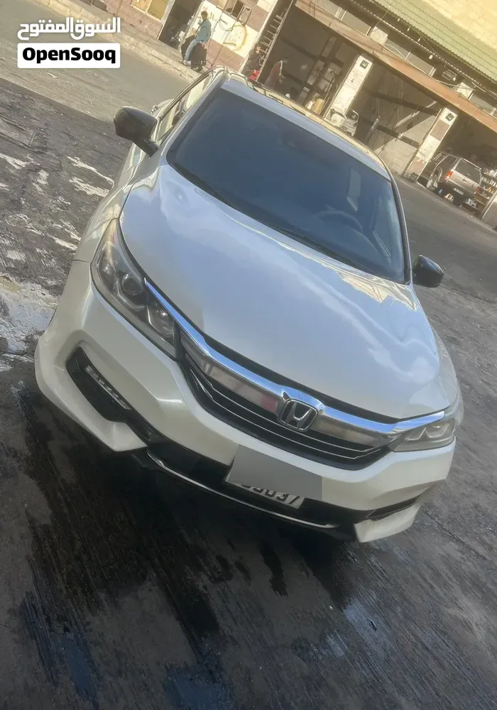Honda Accord 2017 photo 5
