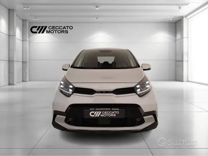 Kia Picanto 2022 photo 2