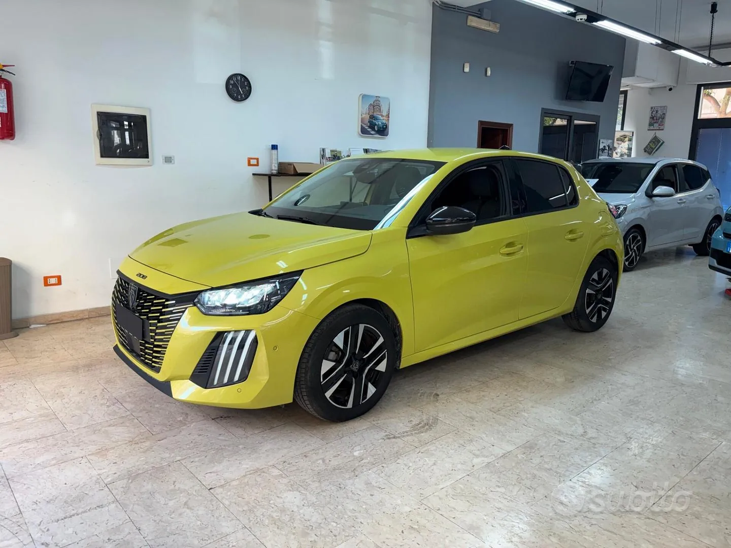 Peugeot 208 2025 photo 3