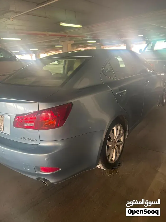 Lexus Is 300 2008 photo 3